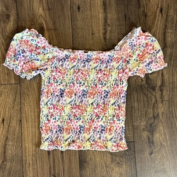 Almost Famous Multicolor Floral Smocked Blouse - Picture 1 of 4